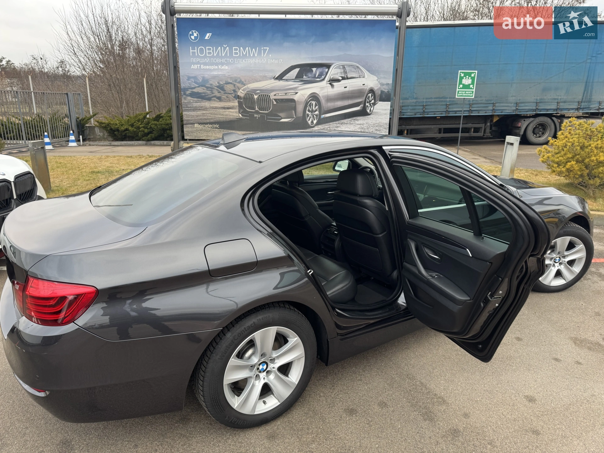 2016 BMW 5er - мініатюра 22