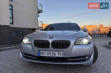 Седан BMW 5 Series 2013 в 