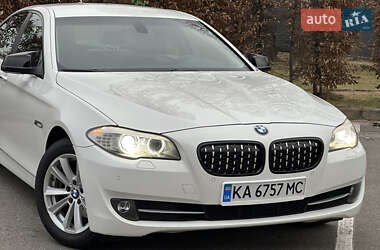 Седан BMW 5 Series 2010 в 