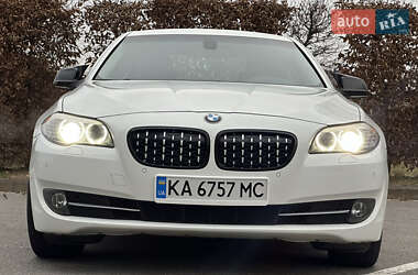 Седан BMW 5 Series 2010 в 