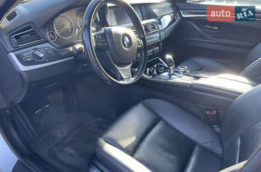 Седан BMW 5 Series 2011 в Хусте