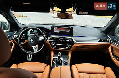 Універсал BMW 5 Series 2020 в 