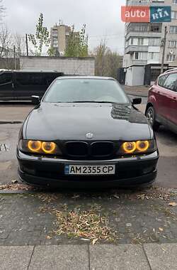 Седан BMW 5 Series 1998 в Житомирі