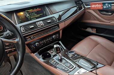 Седан BMW 5 Series 2013 в Черновцах