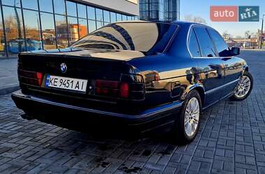 Седан BMW 5 Series 1991 в Дніпрі