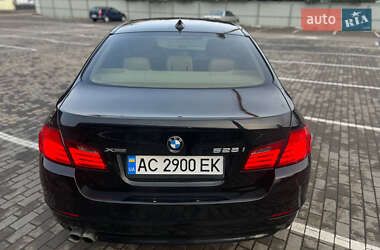 Седан BMW 5 Series 2013 в 