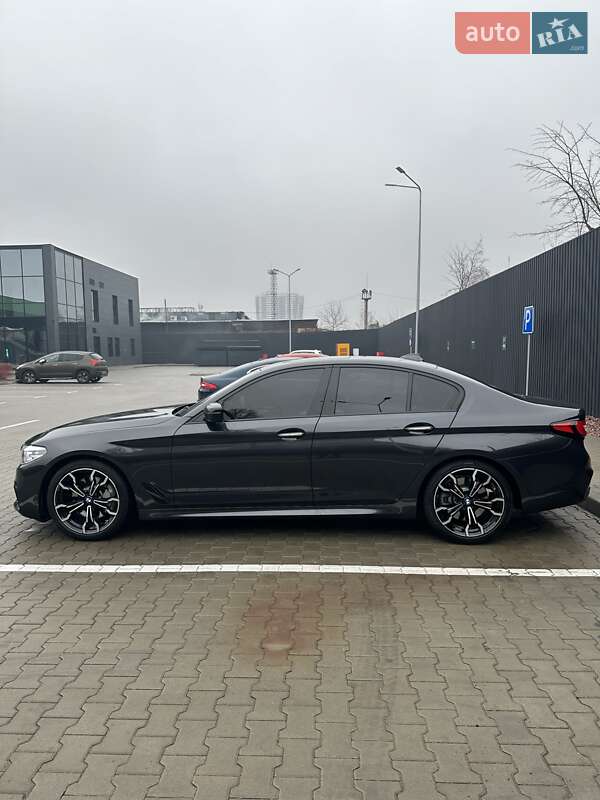 Седан BMW 5 Series 2018 в Киеве