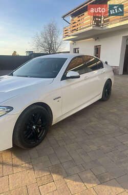 Седан BMW 5 Series 2015 в 