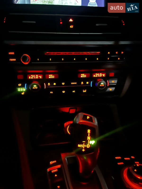 Седан BMW 5 Series 2013 в Львове