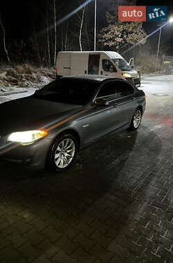 Седан BMW 5 Series 2013 в 