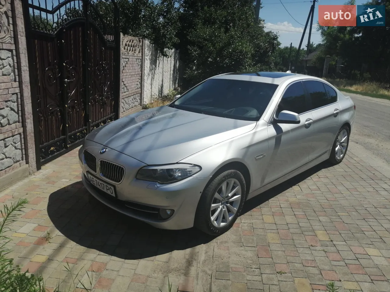 2010 BMW 5er - мініатюра 8