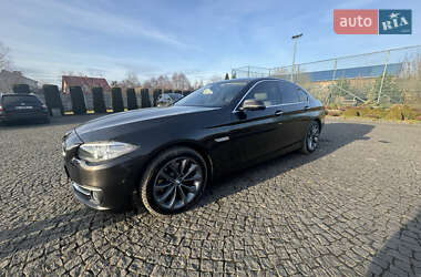 Седан BMW 5 Series 2013 в Львові