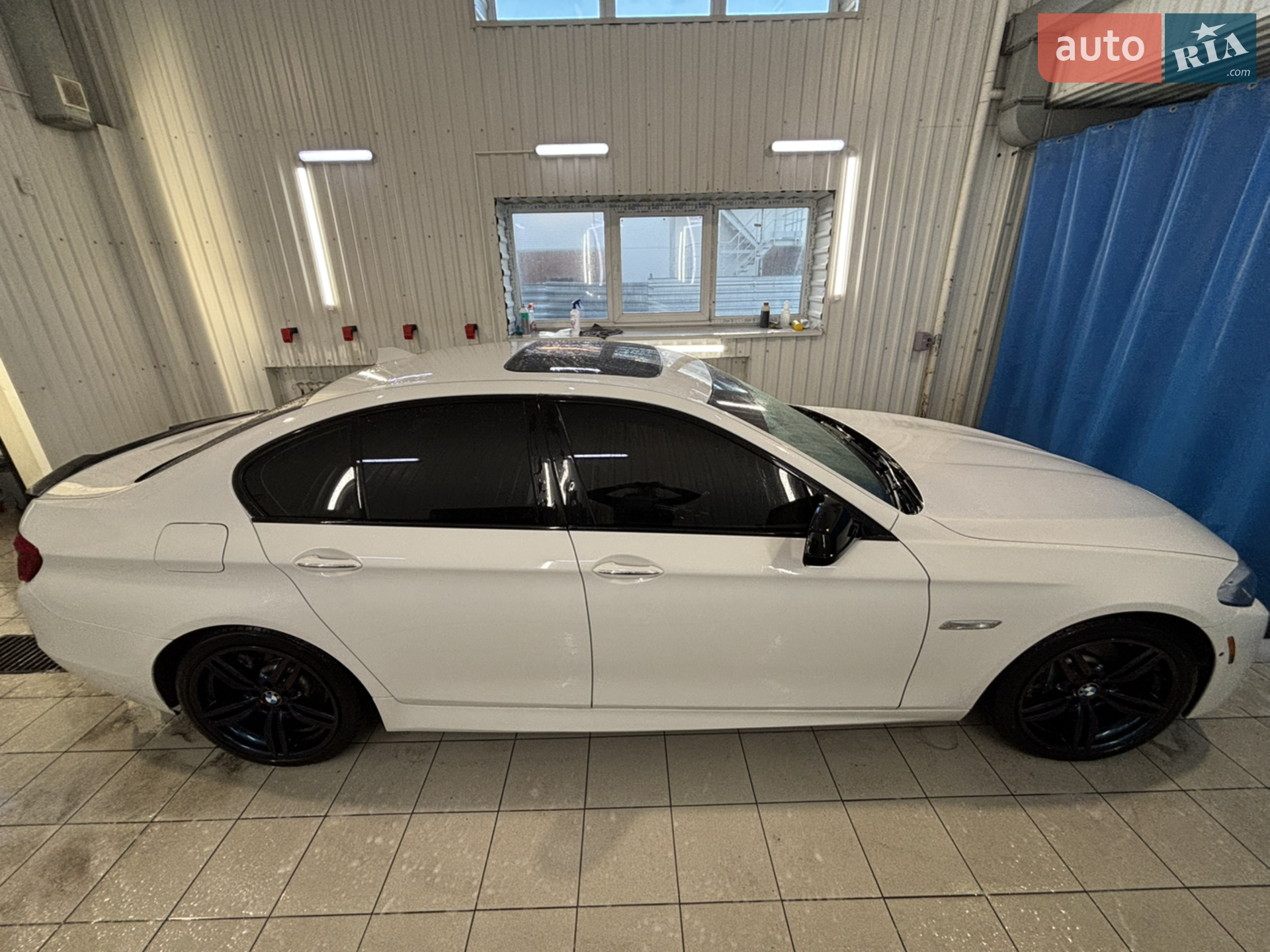 2013 BMW 5er - мініатюра 11