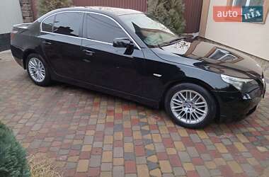 Седан BMW 5 Series 2005 в Вараші