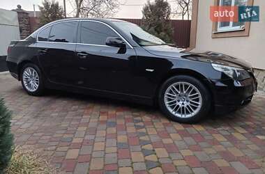 Седан BMW 5 Series 2005 в Вараші