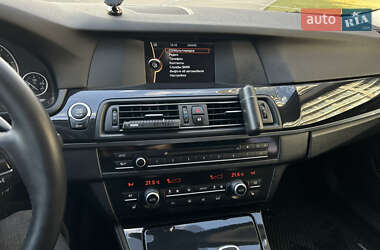 Седан BMW 5 Series 2012 в 