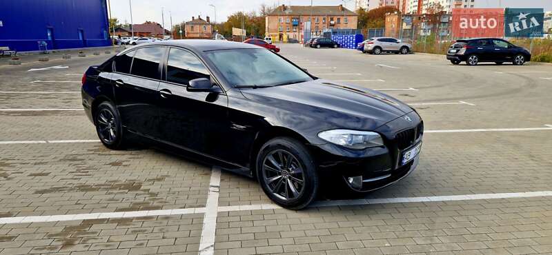 Седан BMW 5 Series 2013 в Виннице