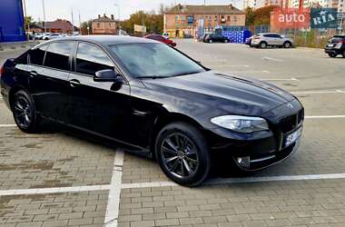 Седан BMW 5 Series 2013 в Виннице