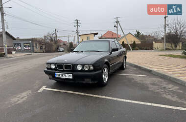 Седан BMW 5 Series 1990 в Одесі