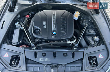 Седан BMW 5 Series 2013 в 