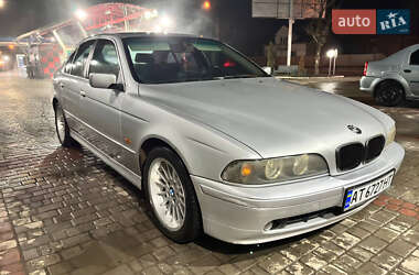 Седан BMW 5 Series 2000 в Ивано-Франковске