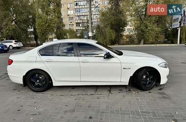 Седан BMW 5 Series 2012 в 