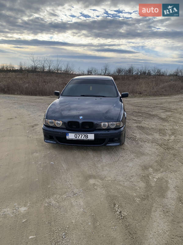 BMW 5 Series 2002