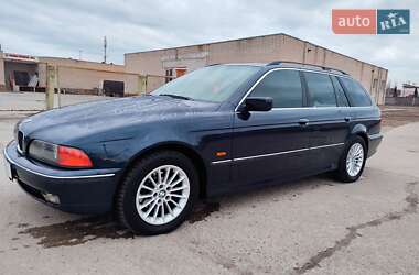 Универсал BMW 5 Series 1998 в Вараше