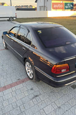 Седан BMW 5 Series 1998 в Гусятині