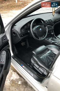 Седан BMW 5 Series 2000 в Харкові