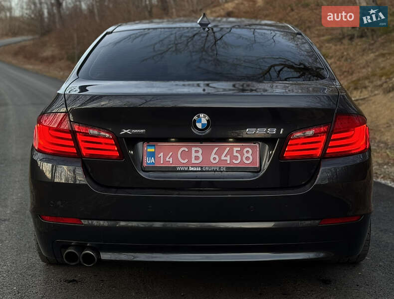 Седан BMW 5 Series 2013 в Ивано-Франковске