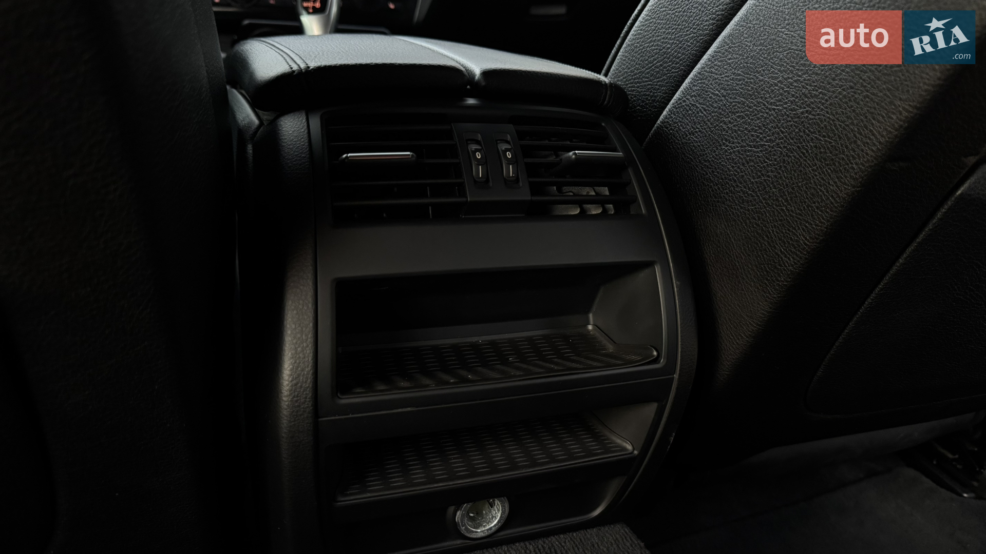 2013 BMW 5er - мініатюра 42