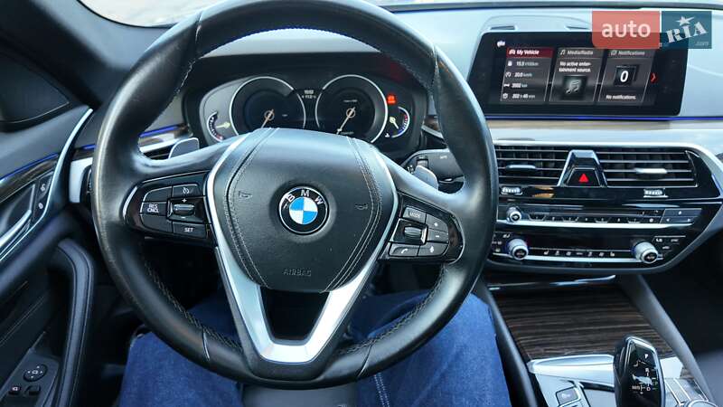 Седан BMW 5 Series 2017 в Киеве фото 9 Седан BMW 5 Series 2017 в Киеве