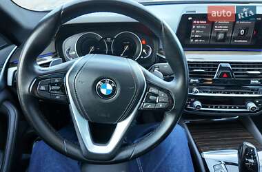Седан BMW 5 Series 2017 в 