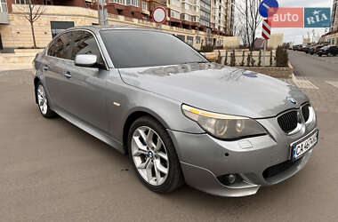 Седан BMW 5 Series 2005 в Умани