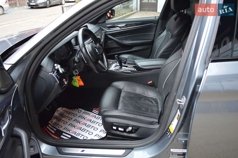 Седан BMW 5 Series 2017 в Львові