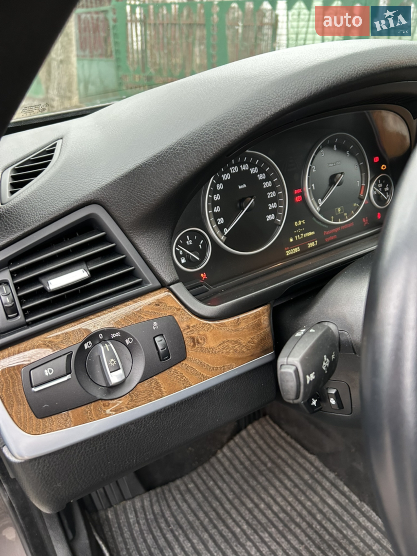 2010 BMW 5er - мініатюра 18