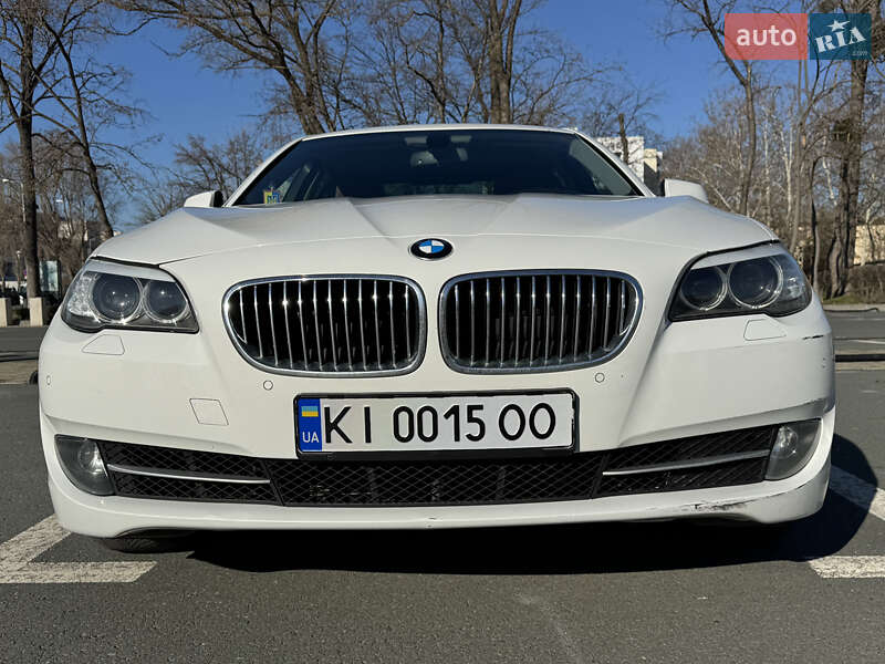 Седан BMW 5 Series 2012 в Києві