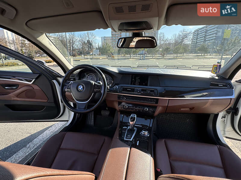 Седан BMW 5 Series 2012 в Києві