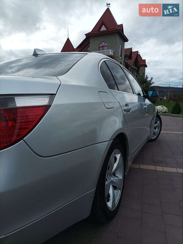 Седан BMW 5 Series 2004 в Ивано-Франковске