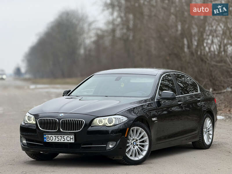 Седан BMW 5 Series 2011 в Золочеві