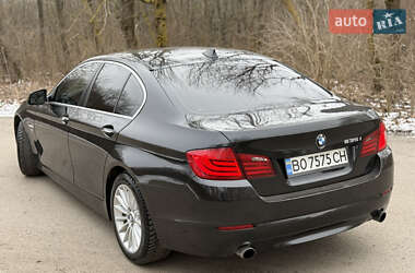 Седан BMW 5 Series 2011 в Золочеві