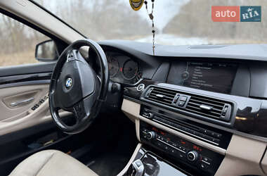 Седан BMW 5 Series 2011 в Золочеві