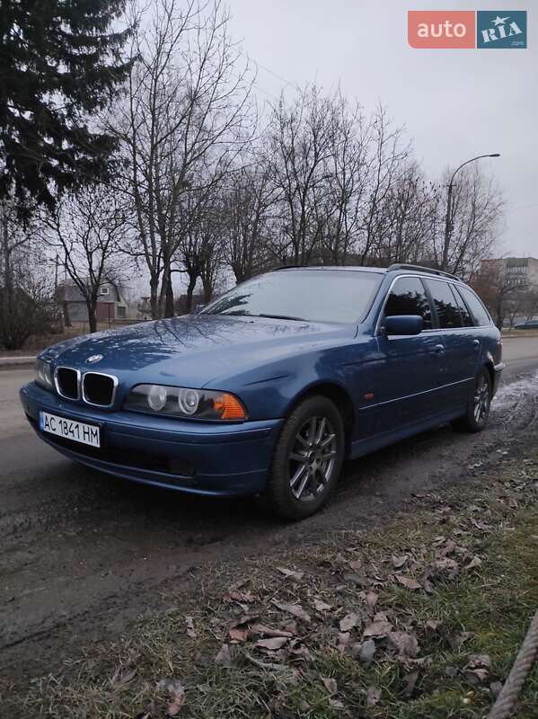 BMW 5 Series 2001