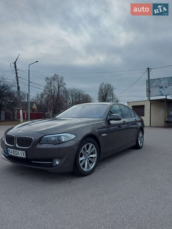 Седан BMW 5 Series 2012 в Києві