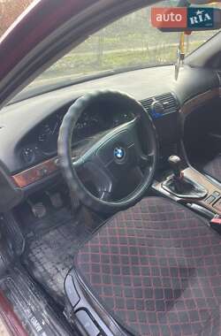 Седан BMW 5 Series 1999 в Запорожье