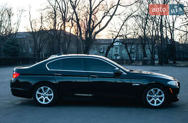 Седан BMW 5 Series 2012 в Кам'янському