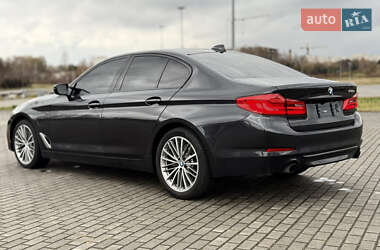 Седан BMW 5 Series 2019 в Львові