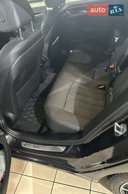 Седан BMW 5 Series 2021 в 