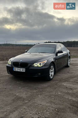 Седан BMW 5 Series 2004 в Павлограді